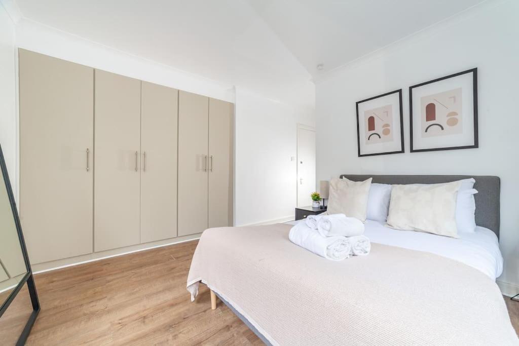 Апартаменты Stylish 3-Bed Near Camden Town & King'S Cross Лондон Экстерьер фото