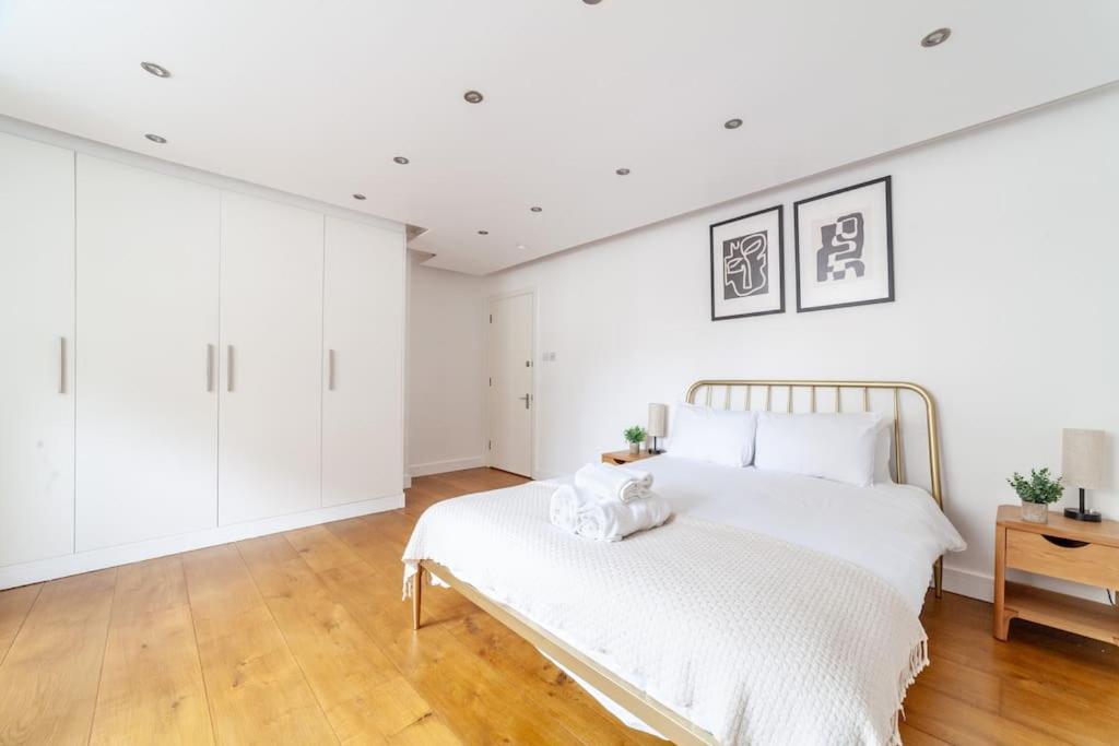 Апартаменты Stylish 3-Bed Near Camden Town & King'S Cross Лондон Экстерьер фото